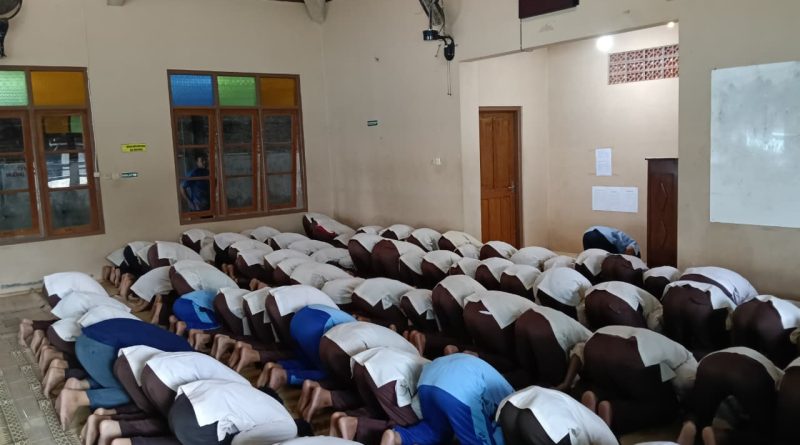 Shalat Berjamaah